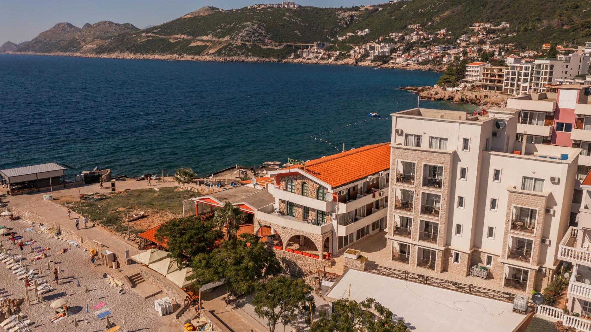Apartments Atlantis Dobra Voda Εξωτερικό φωτογραφία