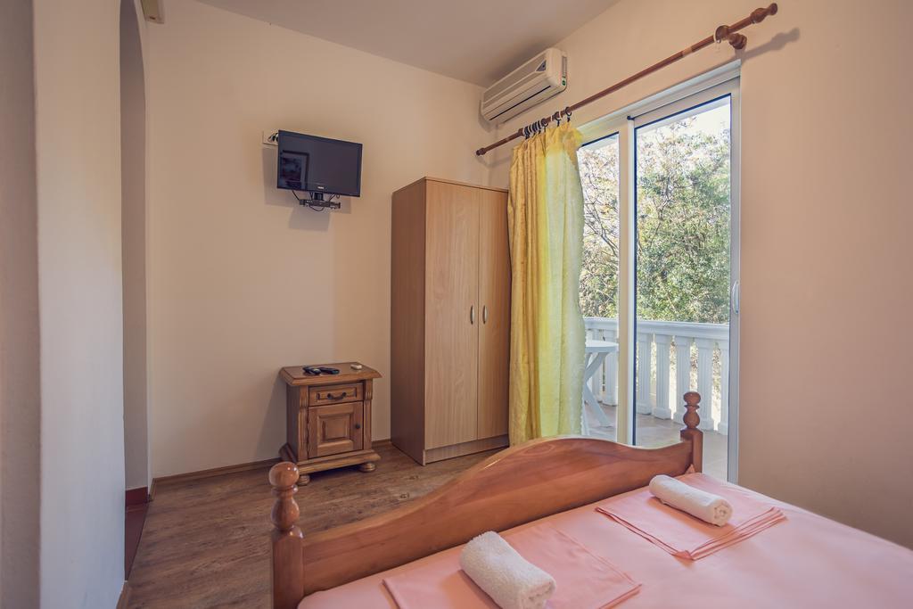 Apartments Atlantis Dobra Voda Εξωτερικό φωτογραφία