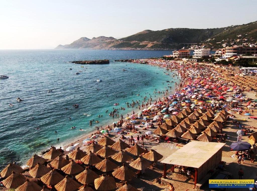 Apartments Atlantis Dobra Voda Εξωτερικό φωτογραφία